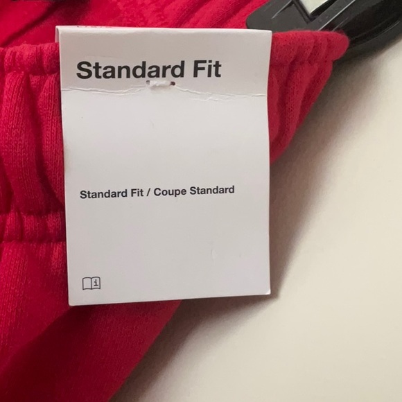 NWT Men's Red Jordan Hoodie & Joggers - Picture 13 of 16